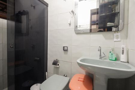 Casa à venda com 208m², 5 quartos e 2 vagasBanheiro Suíte 3