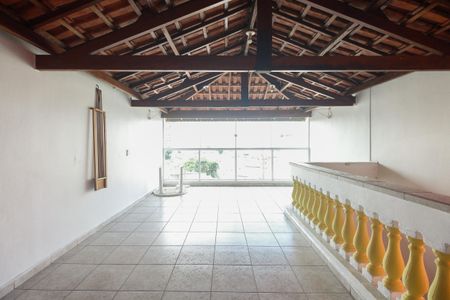 Casa à venda com 208m², 5 quartos e 2 vagasChurrasqueira