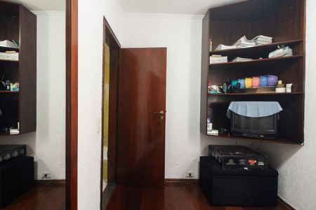 Casa à venda com 208m², 5 quartos e 2 vagasQuarto 1