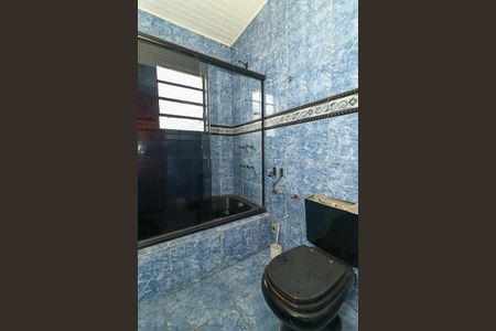 Casa à venda com 270m², 7 quartos e 2 vagasBanheiro da Suíte 2 / Casa 3 / Fundos