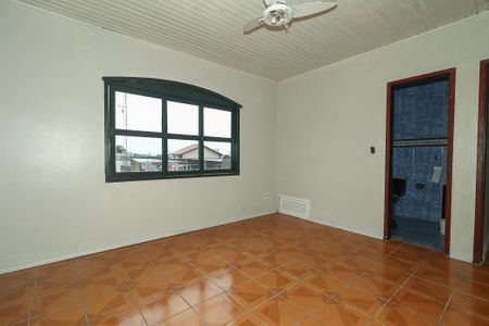 Casa à venda com 270m², 7 quartos e 2 vagasQuarto 5 / Suíte 2 / Casa3 / Fundos