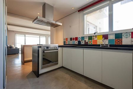 Apartamento para alugar com 140m², 2 quartos e 2 vagas Apartamento para alugar com 140m², 2 quartos e 2 vagasCozinha