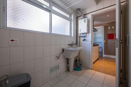 Apartamento para alugar com 140m², 2 quartos e 2 vagas Apartamento para alugar com 140m², 2 quartos e 2 vagasÁrea de Serviço