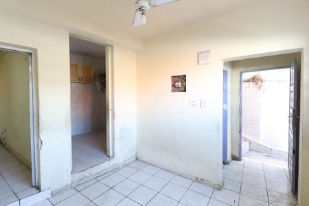 Casa à venda com 75m², 3 quartos e 1 vaga Casa à venda com 75m², 3 quartos e 1 vagaSala casa 2