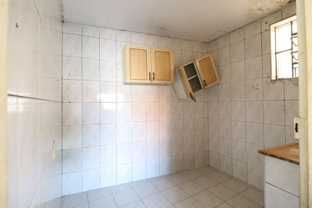 Casa à venda com 75m², 3 quartos e 1 vaga Casa à venda com 75m², 3 quartos e 1 vagaCozinha casa 2