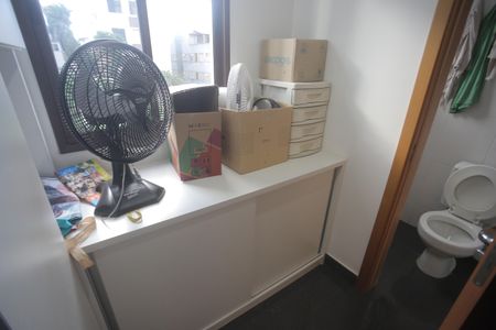 Apartamento à venda com 167m², 4 quartos e 4 vagasÁrea de Serviço