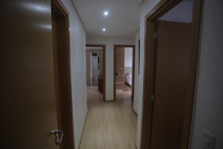 Apartamento à venda com 167m², 4 quartos e 4 vagasCorredor