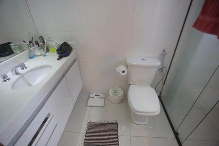 Apartamento à venda com 167m², 4 quartos e 4 vagasQuarto 1 banheiro