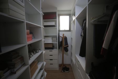 Apartamento à venda com 167m², 4 quartos e 4 vagasQuarto 3