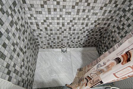 Casa à venda com 300m², 4 quartos e 4 vagasCasa 2 - Banheiro