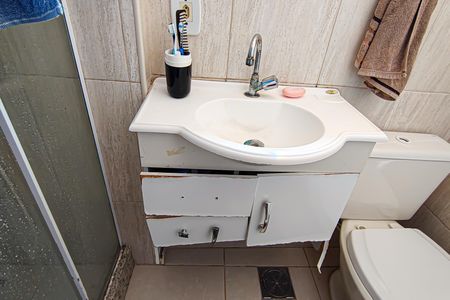 Casa à venda com 300m², 4 quartos e 4 vagasBanheiro da Suíte 1