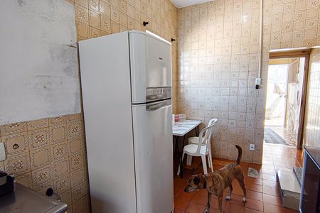 Casa à venda com 300m², 4 quartos e 4 vagasCozinha