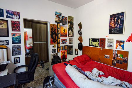 Casa à venda com 300m², 4 quartos e 4 vagasCasa 2 - Quarto 1