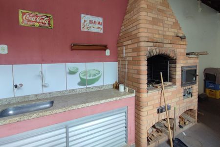 Casa à venda com 396m², 5 quartos e 4 vagas Casa à venda com 396m², 5 quartos e 4 vagasÁrea gourmet