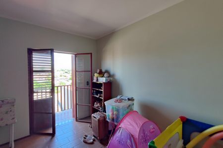 Casa à venda com 396m², 5 quartos e 4 vagas Casa à venda com 396m², 5 quartos e 4 vagasQuarto 2