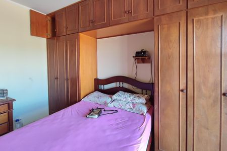 Casa à venda com 396m², 5 quartos e 4 vagas Casa à venda com 396m², 5 quartos e 4 vagasQuarto Suíte