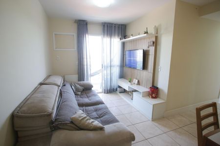 Apartamento à venda com 55m², 2 quartos e 1 vagaSala