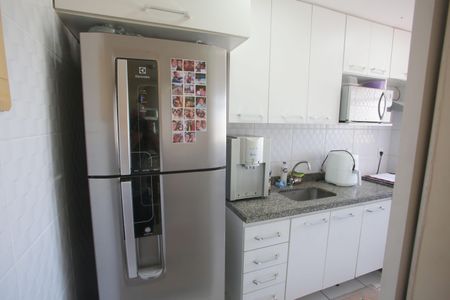 Apartamento à venda com 55m², 2 quartos e 1 vagaCozinha