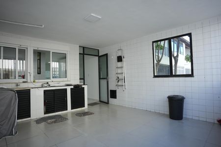 Casa de condomínio para alugar com 140m², 3 quartos e 1 vagaÁrea de Serviço