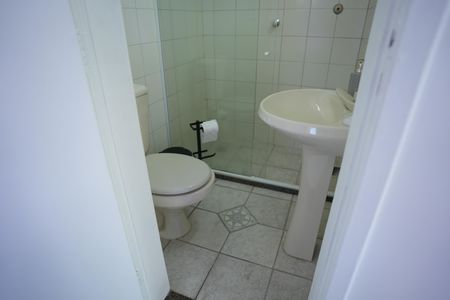 Casa de condomínio para alugar com 140m², 3 quartos e 1 vagaBanheiro da Suíte 1