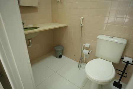 Casa de condomínio para alugar com 140m², 3 quartos e 1 vagaBanheiro da Suíte 2