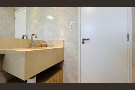 Apartamento à venda com 72m², 2 quartos e 1 vagaBanheiro 2