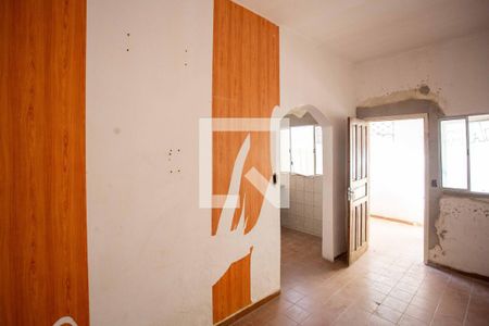 Casa à venda com 30m², 1 quarto e sem vagaSala