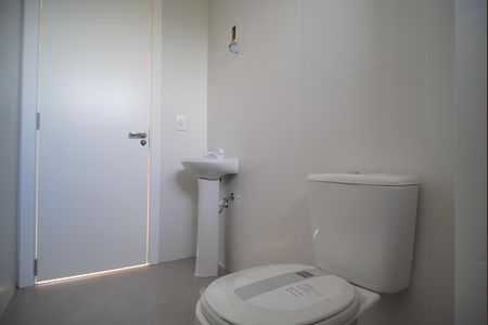 Apartamento à venda com 76m², 2 quartos e 1 vagaBanheiro da Suíte