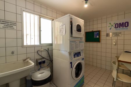 Apartamento para alugar com 54m², 1 quarto e 1 vaga Apartamento para alugar com 54m², 1 quarto e 1 vagaÁrea Comum - Lavanderia