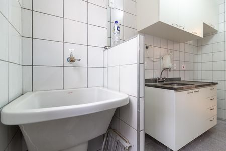 Apartamento para alugar com 54m², 1 quarto e 1 vaga Apartamento para alugar com 54m², 1 quarto e 1 vagaCozinha e Área de Serviço