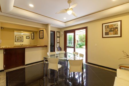 Apartamento para alugar com 54m², 1 quarto e 1 vaga Apartamento para alugar com 54m², 1 quarto e 1 vagaÁrea comum - Salão de festas