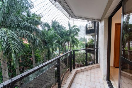 Apartamento para alugar com 84m², 2 quartos e 2 vagas Apartamento para alugar com 84m², 2 quartos e 2 vagasVaranda