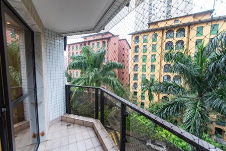 Apartamento para alugar com 84m², 2 quartos e 2 vagas Apartamento para alugar com 84m², 2 quartos e 2 vagasVaranda