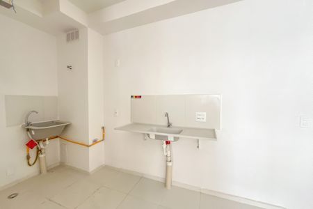 Apartamento à venda com 33m², 2 quartos e sem vagaSala/Cozinha/Área de Serviço