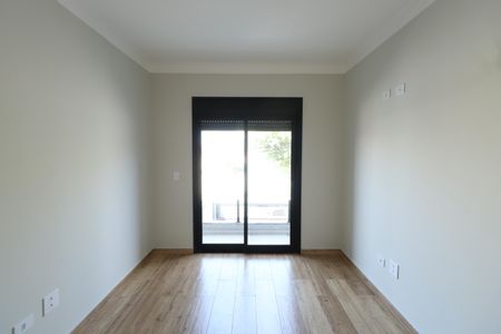 Casa à venda com 140m², 3 quartos e 4 vagasSuíte 1