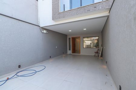 Casa à venda com 140m², 3 quartos e 4 vagasÁrea comum