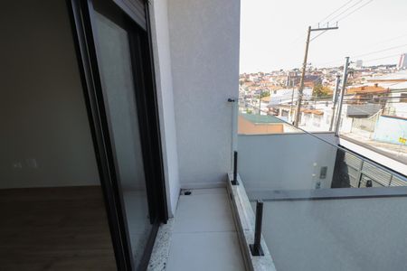 Casa à venda com 140m², 3 quartos e 4 vagasSacada/Suíte 1