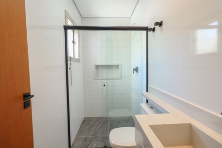 Casa à venda com 140m², 3 quartos e 4 vagasBanheiro/Suíte 3