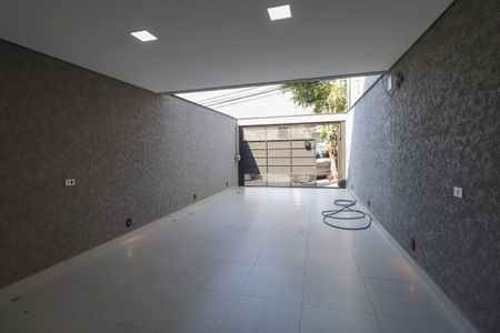 Casa à venda com 140m², 3 quartos e 4 vagasGaragem