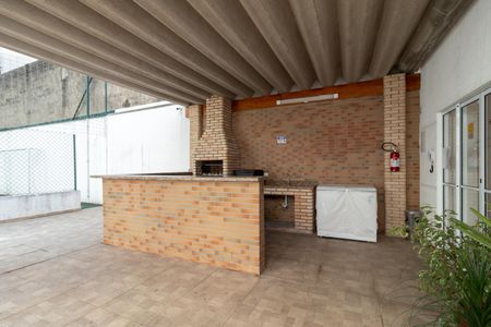 Apartamento para alugar com 74m², 2 quartos e sem vagaÁrea comum - Churrasqueira