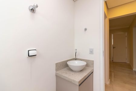 Apartamento para alugar com 74m², 2 quartos e sem vagaBanheiro Social