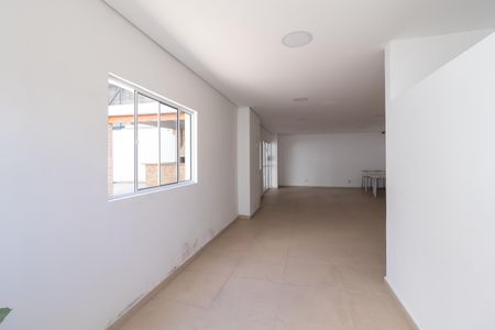 Apartamento para alugar com 74m², 2 quartos e sem vagaÁrea comum - Salão de festas