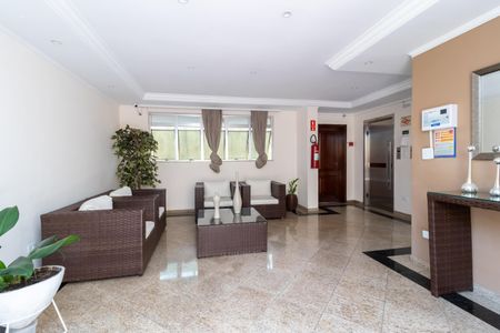 Apartamento para alugar com 74m², 2 quartos e sem vagaHall Social