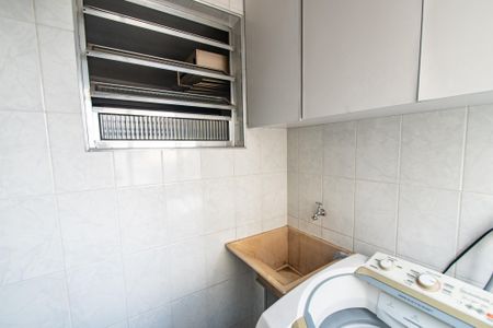 Apartamento à venda com 75m², 2 quartos e 1 vagaÁrea de serviço