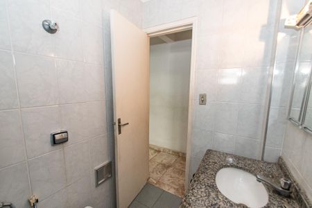 Apartamento à venda com 75m², 2 quartos e 1 vagaBanheiro