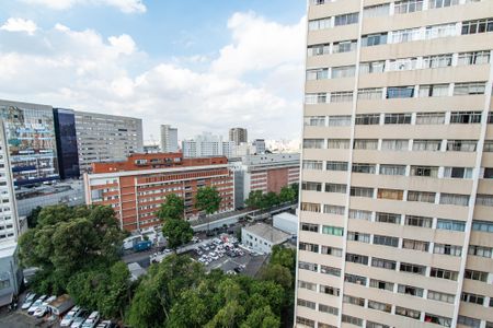 Apartamento à venda com 75m², 2 quartos e 1 vagaVista da área de serviço