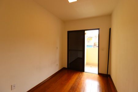 Apartamento à venda com 120m², 3 quartos e 2 vagasQuarto 2