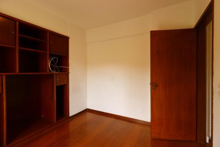 Apartamento à venda com 120m², 3 quartos e 2 vagasQuarto 1