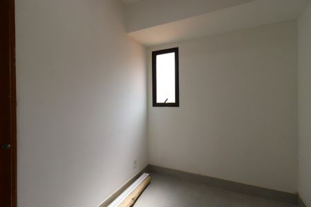 Apartamento à venda com 120m², 3 quartos e 2 vagasQuarto de Serviço