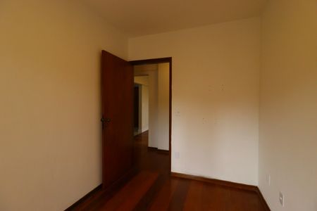 Apartamento à venda com 120m², 3 quartos e 2 vagasQuarto 2